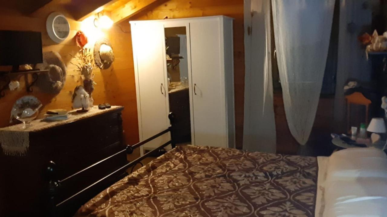 Beb Villa Sorriso San Benedetto Val di Sambro Bagian luar foto