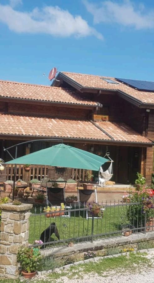 Beb Villa Sorriso San Benedetto Val di Sambro Bagian luar foto